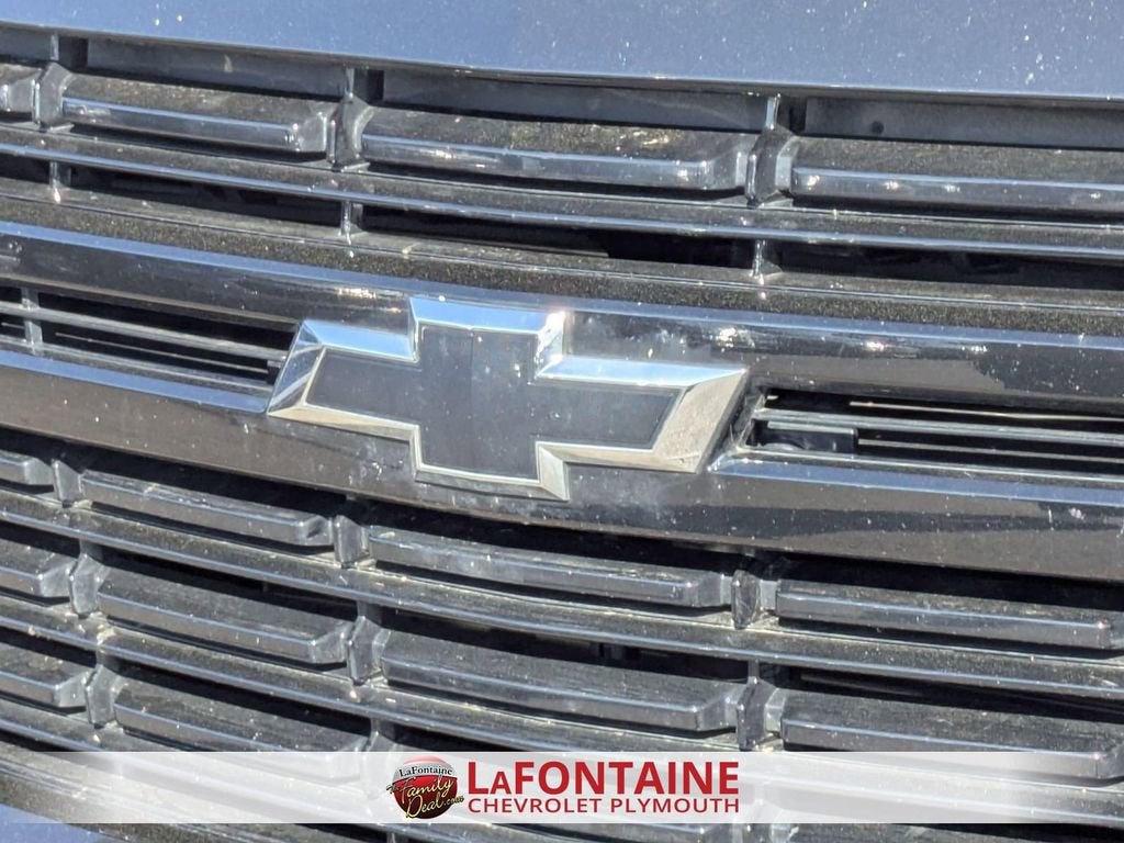 2023 Chevrolet Suburban RST