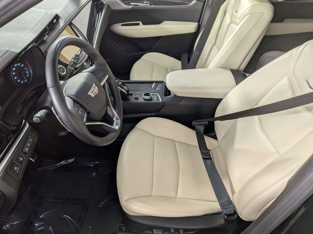 2023 Cadillac XT6 Sport