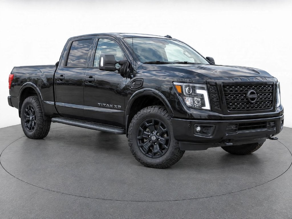 2019 Nissan TITAN XD SL Diesel