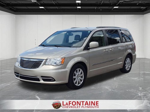 2013 Chrysler Town & Country Touring
