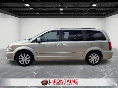 2013 Chrysler Town & Country Touring