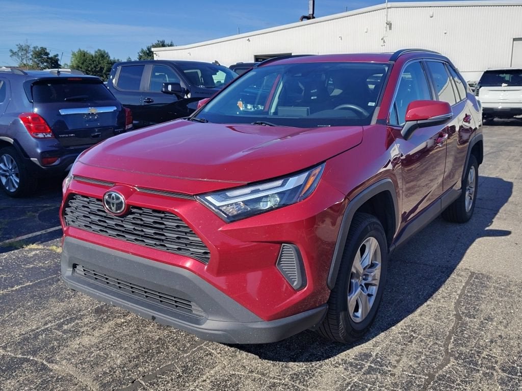 2022 Toyota RAV4 XLE