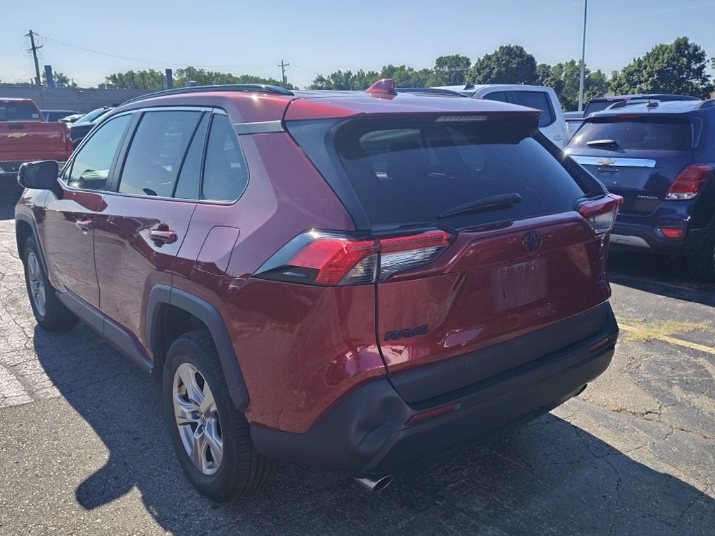 2022 Toyota RAV4 XLE