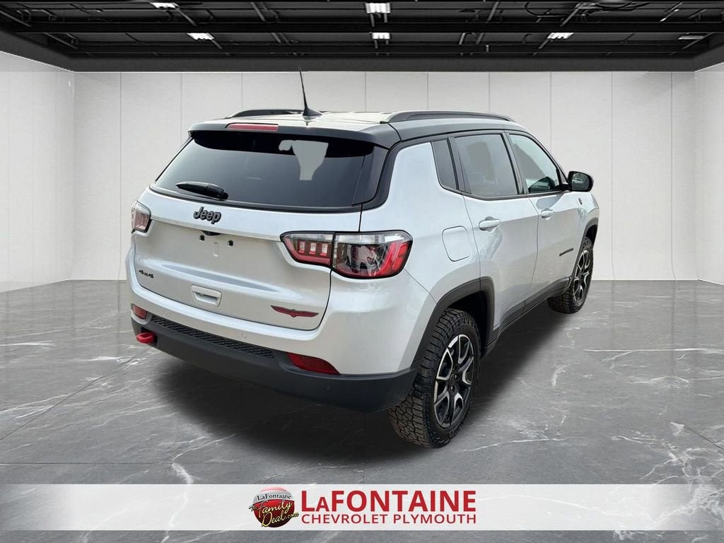 2025 Jeep Compass Trailhawk