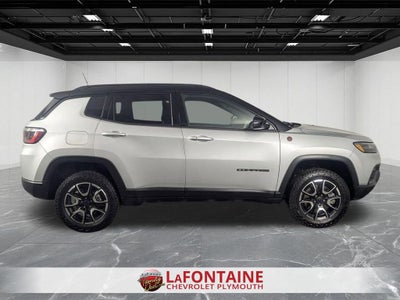 2025 Jeep Compass Trailhawk 4x4