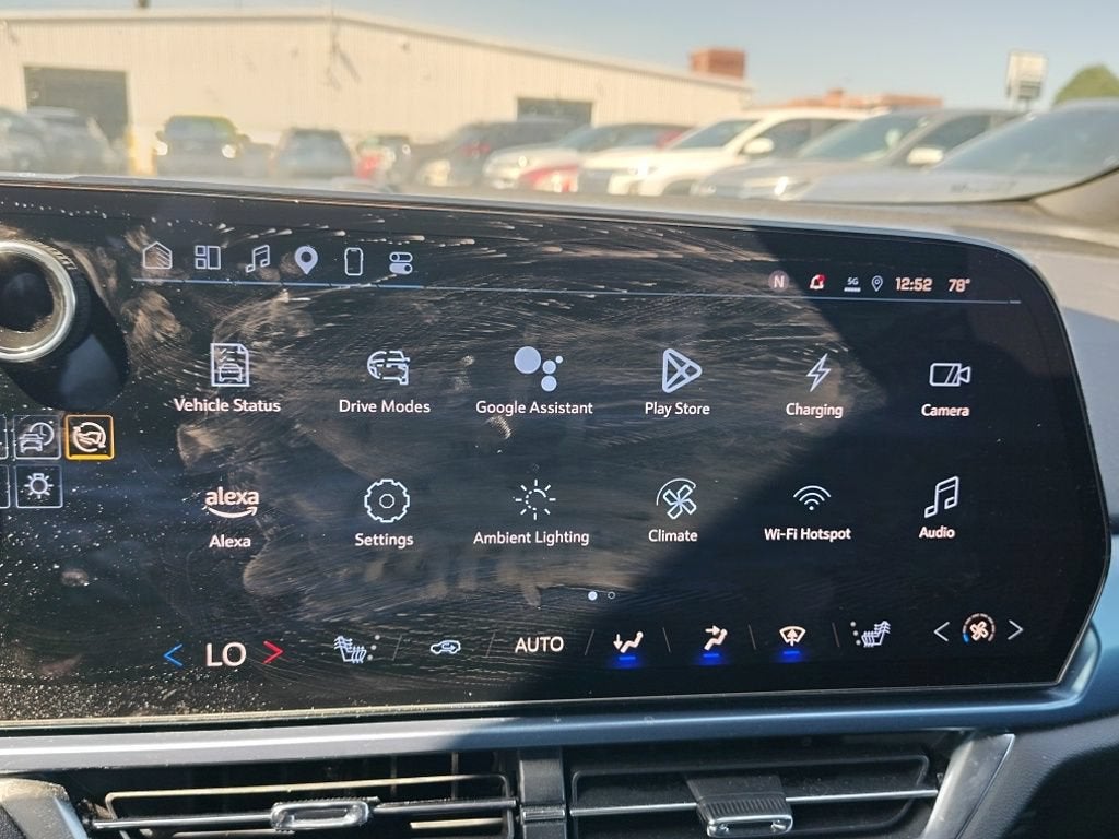2024 Chevrolet Equinox EV 2LT