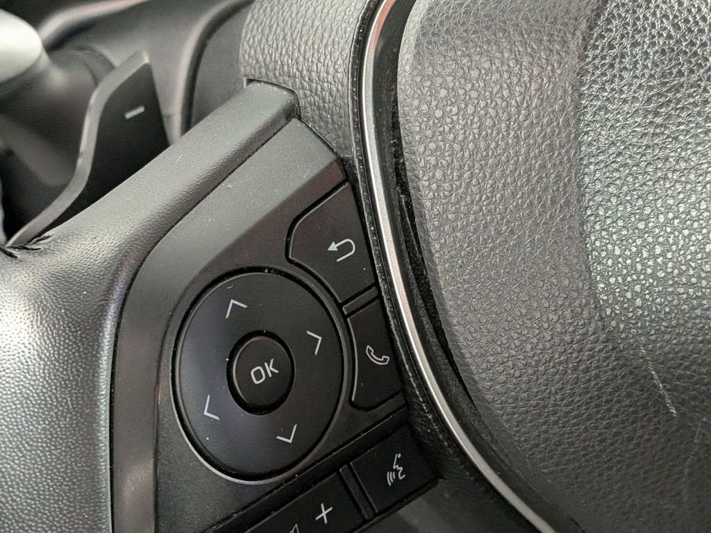2020 Toyota Corolla Hatchback SE
