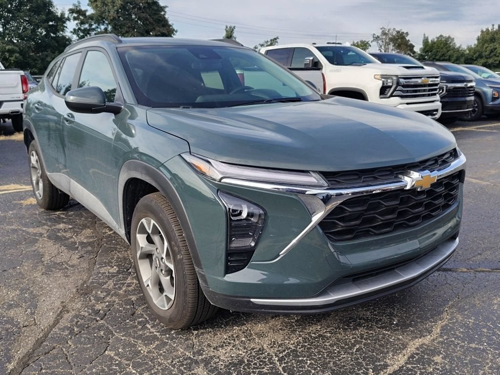 2025 Chevrolet Trax LT