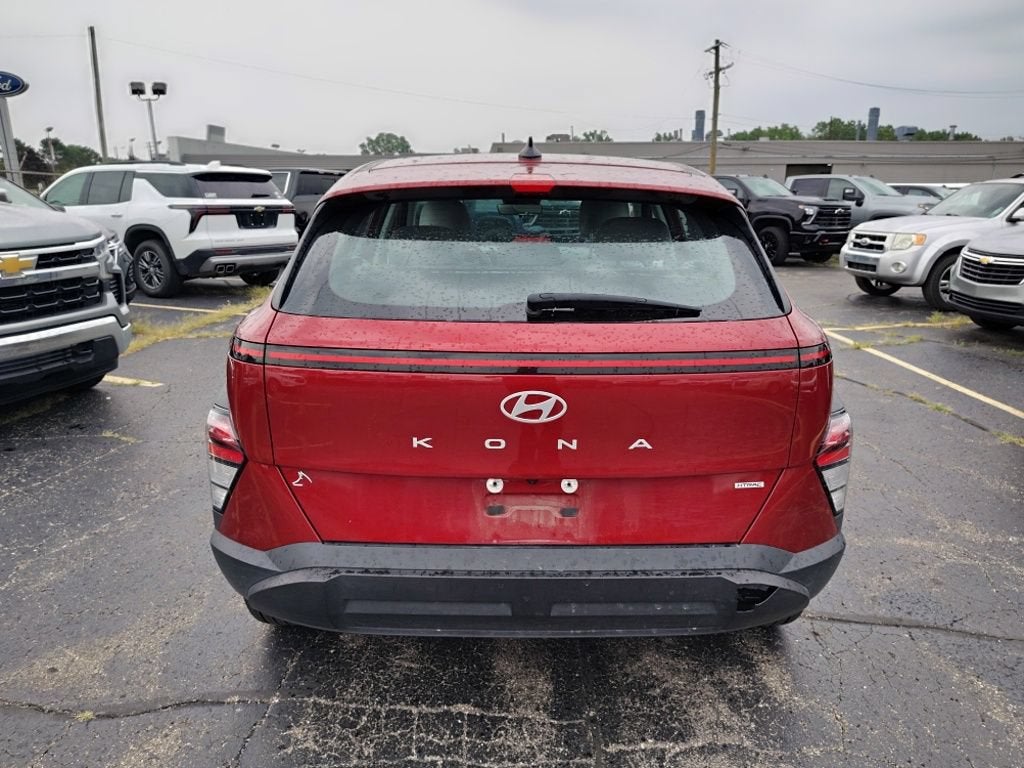 2024 Hyundai Kona SE