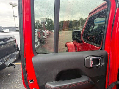 2021 Jeep WRANGLER Base