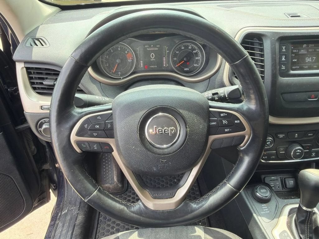 2016 Jeep Cherokee Sport
