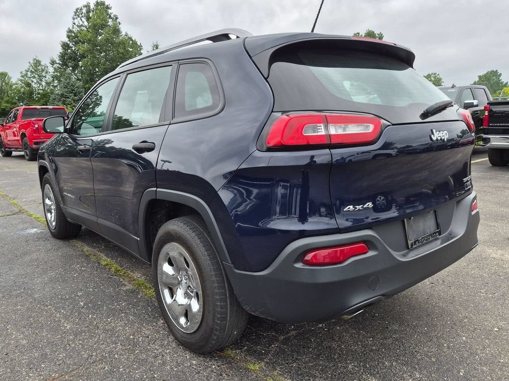 2016 Jeep Cherokee Sport