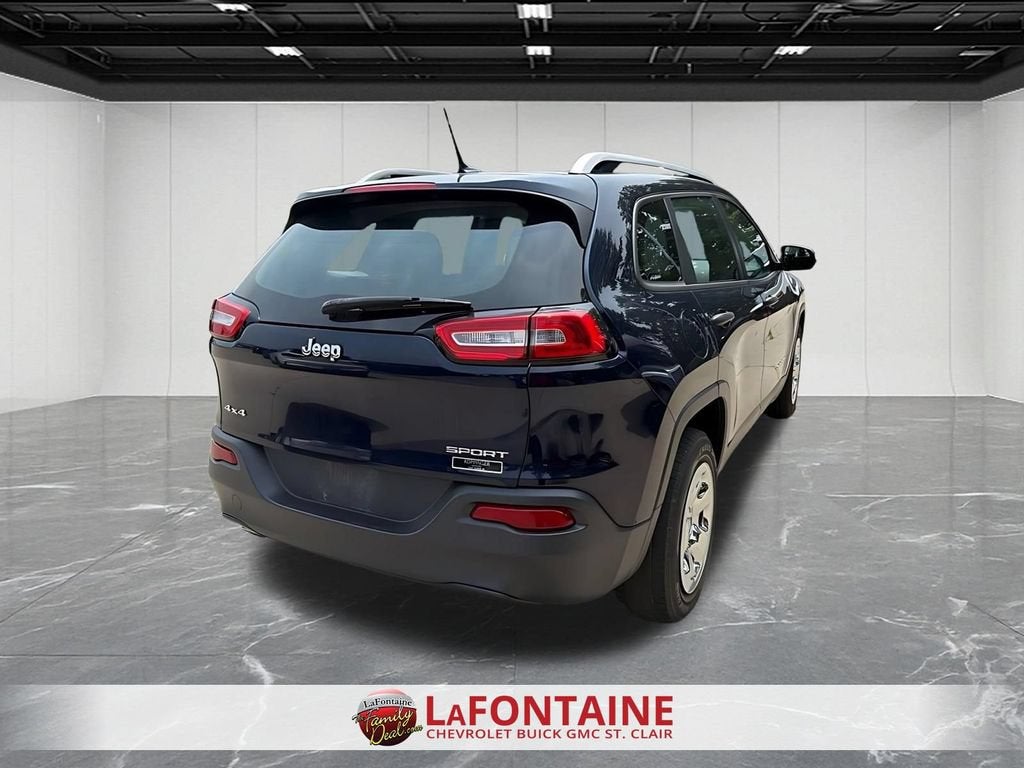 2016 Jeep Cherokee Sport