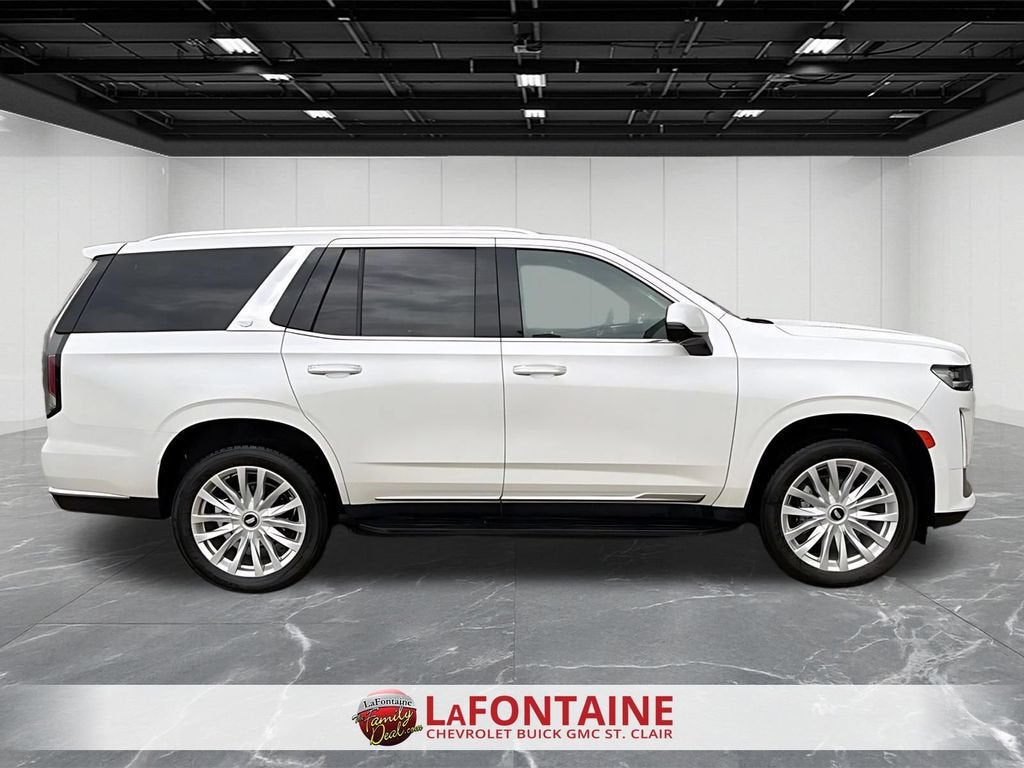 2022 Cadillac Escalade Luxury