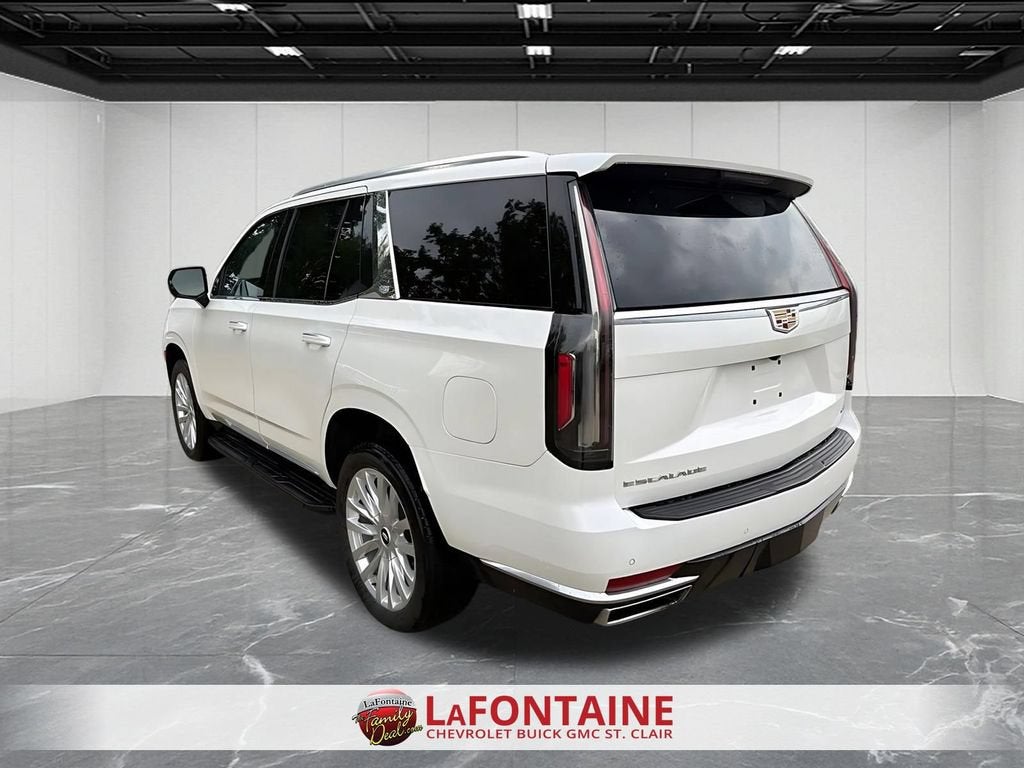 2022 Cadillac Escalade Luxury