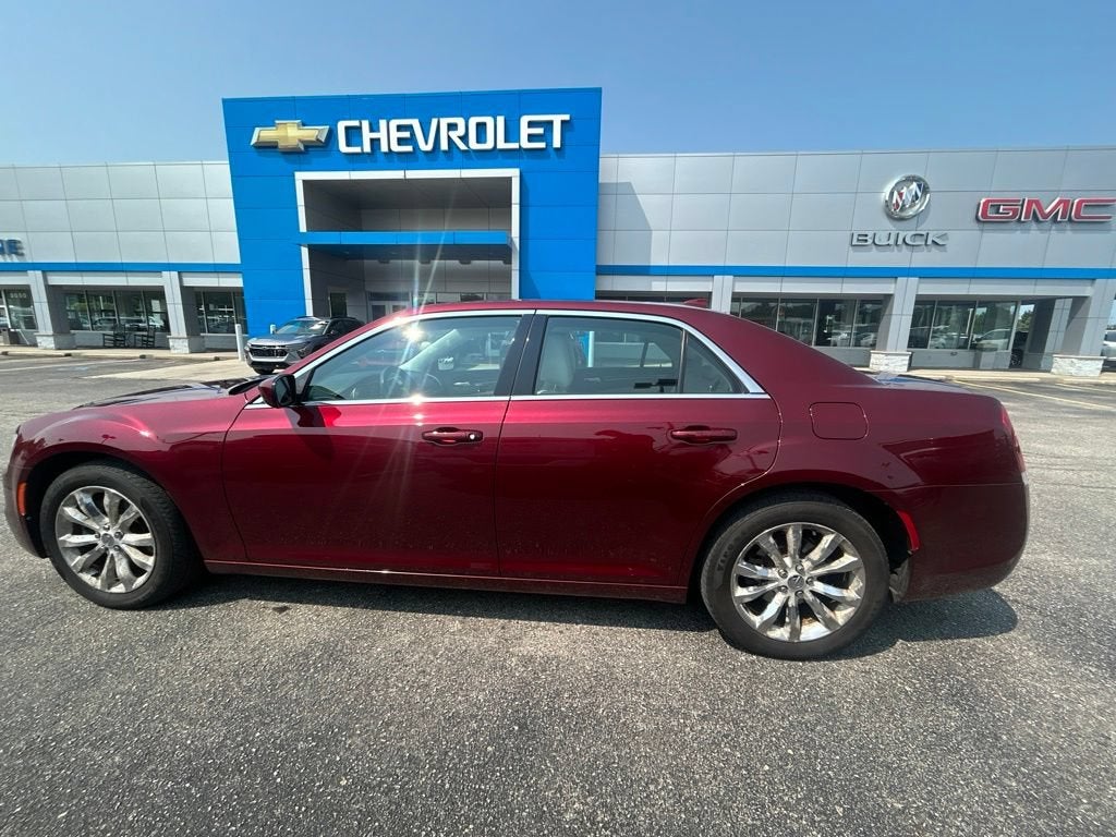 2016 Chrysler 300 Anniversary Edition