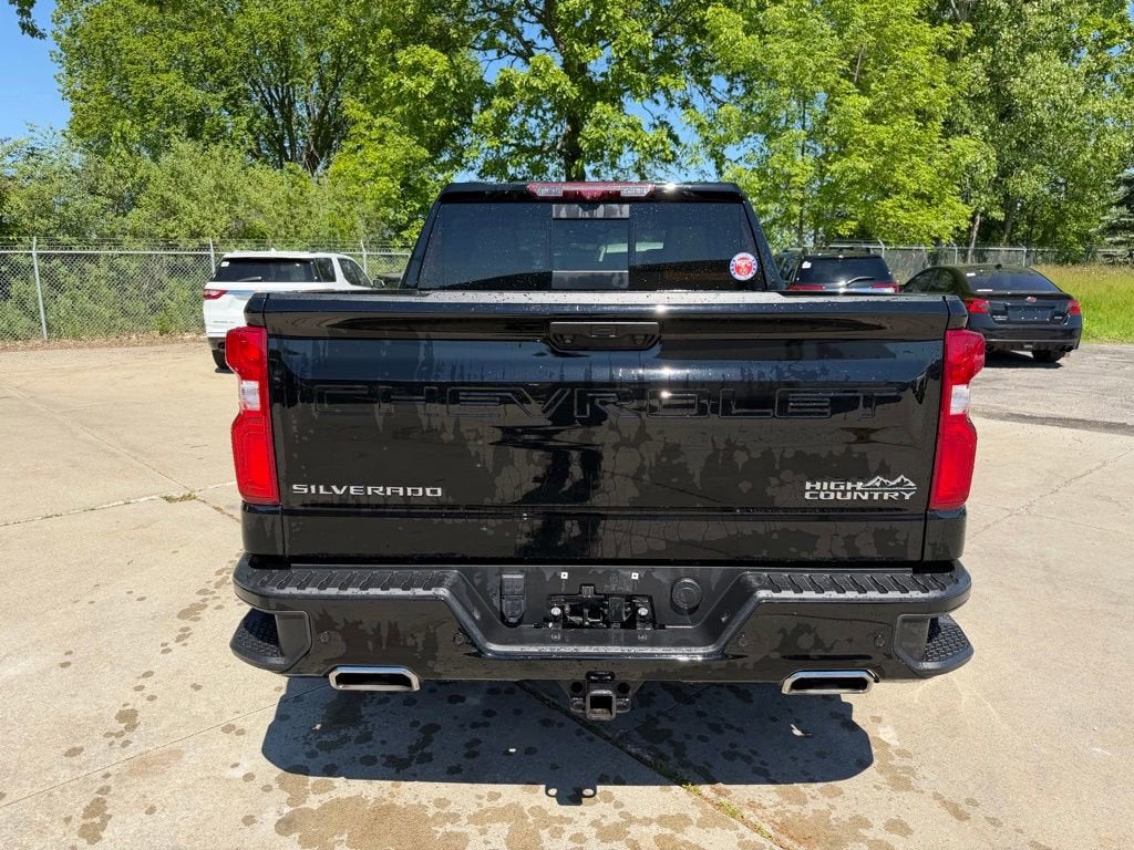 2023 Chevrolet Silverado 1500 High Country