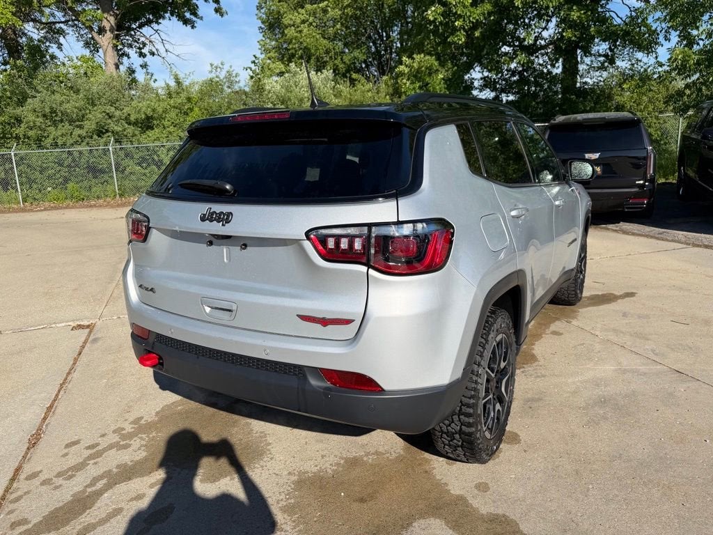 2025 Jeep Compass Trailhawk 4x4