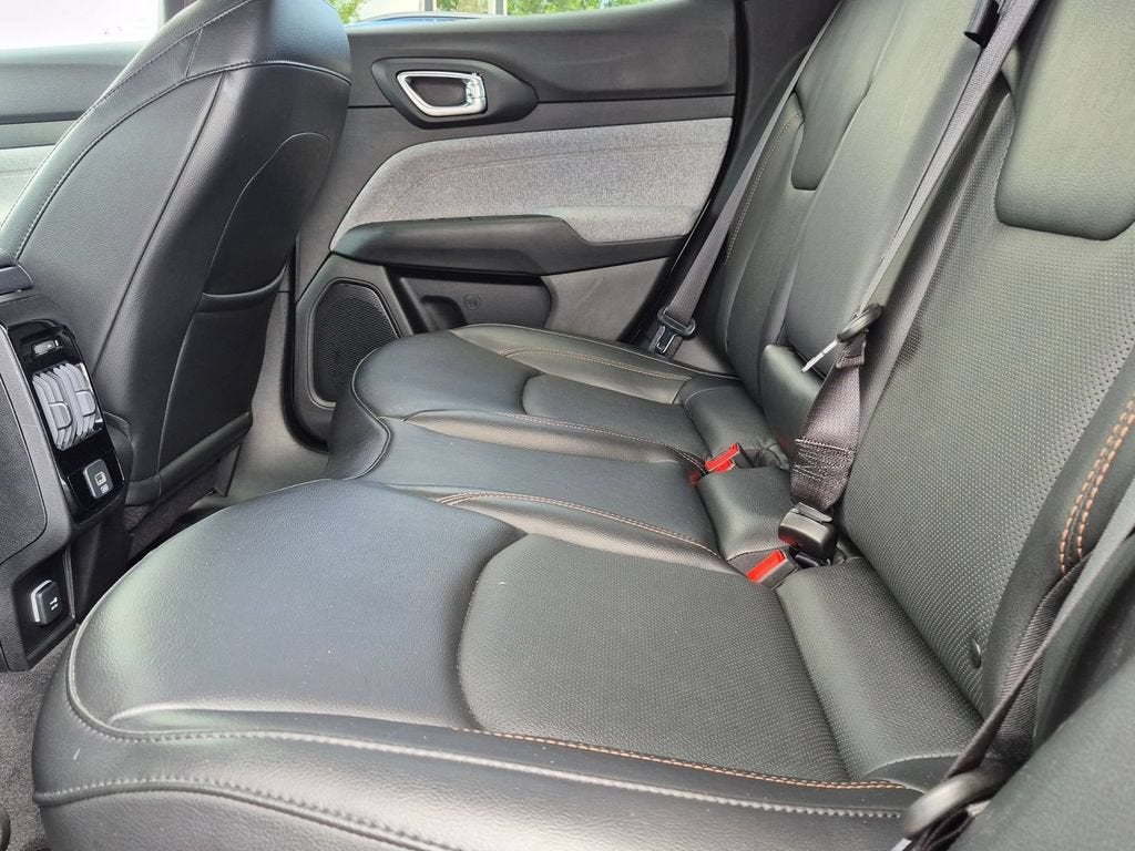 2023 Jeep Compass Latitude Lux FWD