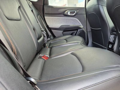 2023 Jeep Compass Latitude Lux FWD