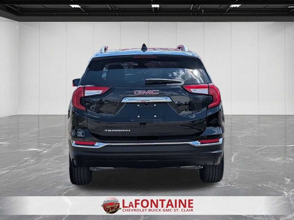2023 GMC Terrain SLT