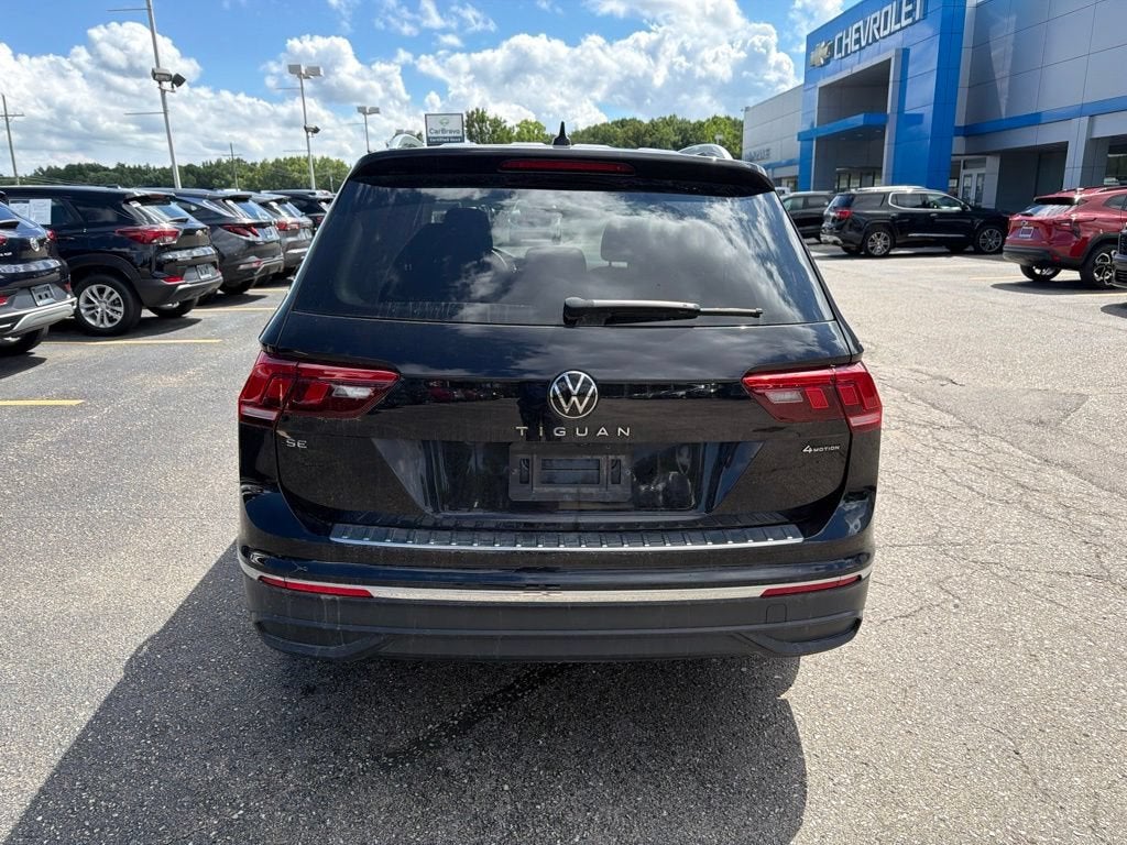 2023 Volkswagen Tiguan 2.0T SE