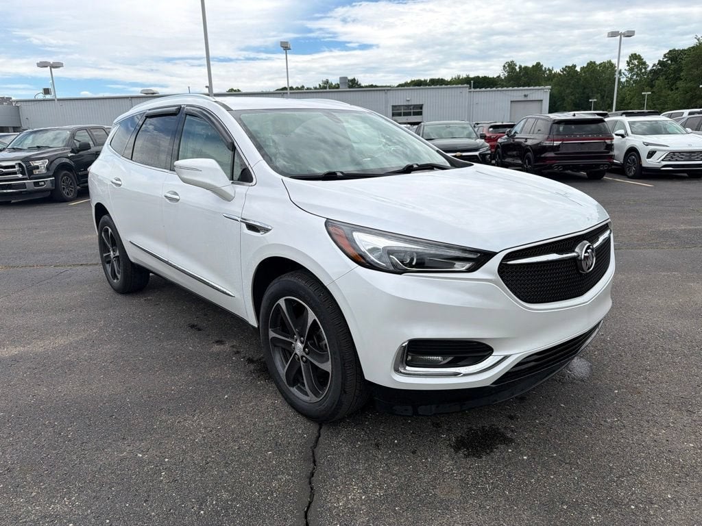 2021 Buick Enclave Essence