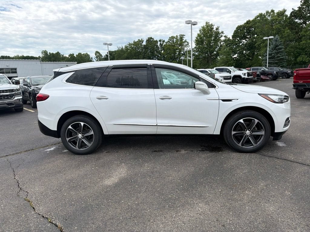 2021 Buick Enclave Essence