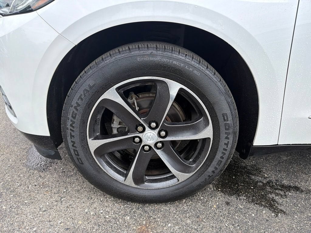 2021 Buick Enclave Essence